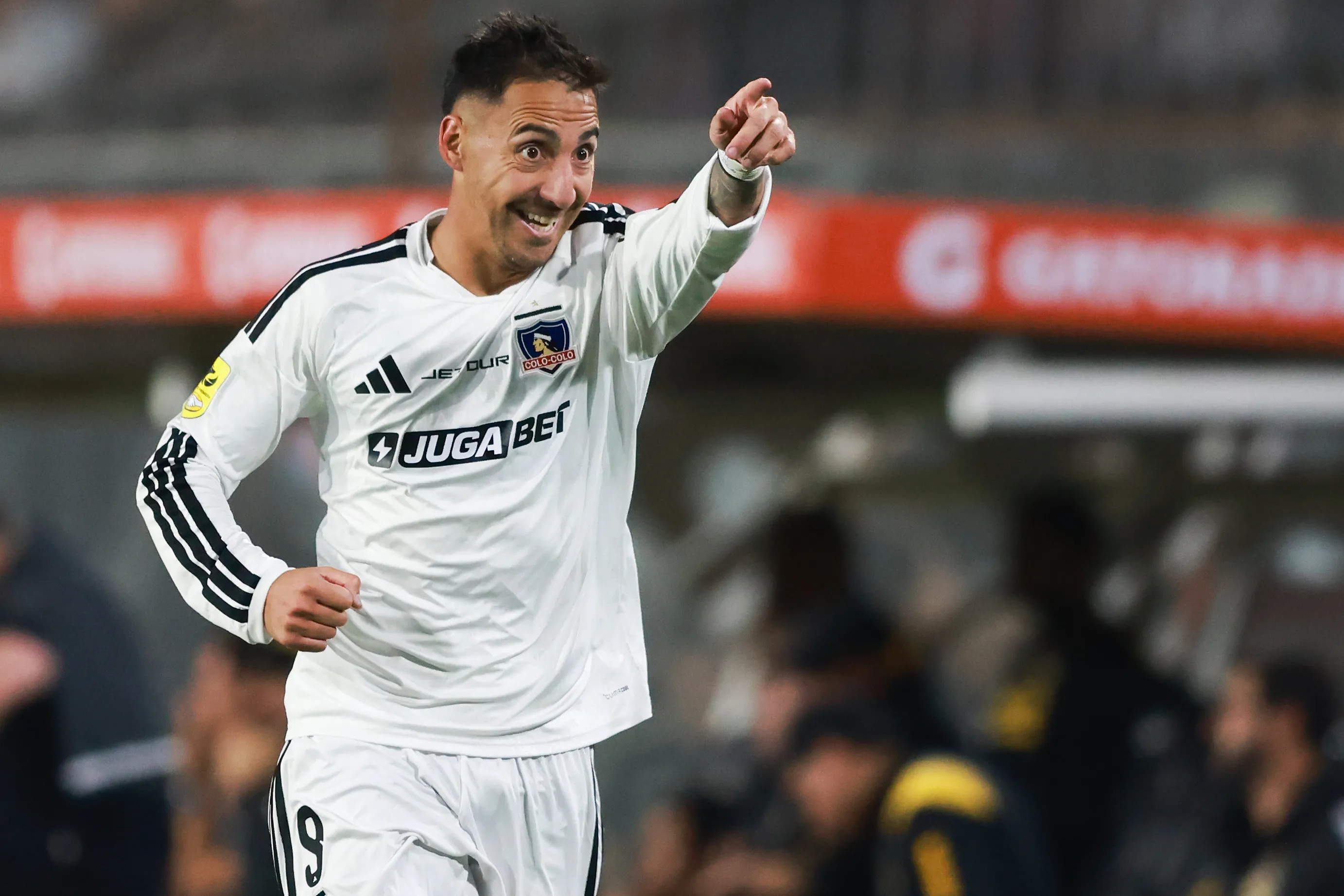 Javier Correa fue la gran figura de Colo Colo en este triunfazo sobre Coquimbo Unido. | Foto: Photosport.