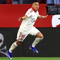 Video: Alexis Sánchez saca al Sevilla del descenso con un golazo