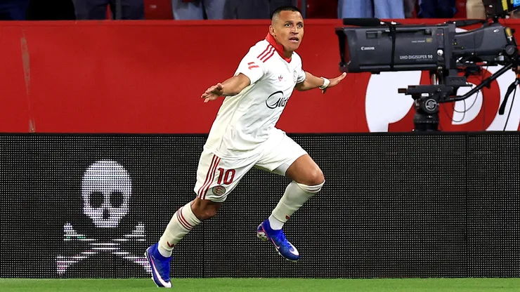 Alexis Sánchez le dio el triunfo al Sevilla ante Real Sociedad.