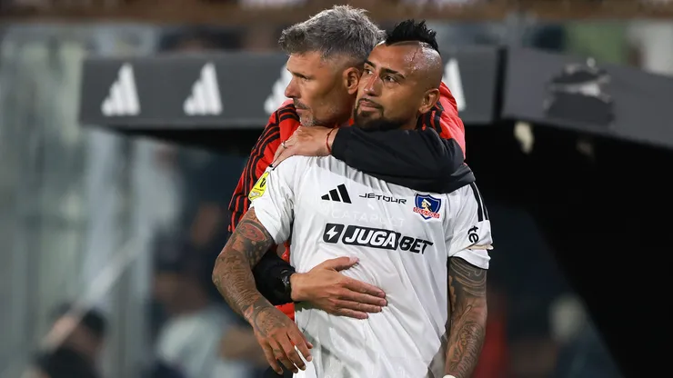 Arturo Vidal y Fernando Ortiz: una dupla que le trae buenos dividendos a Colo Colo.