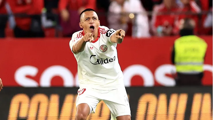 Alexis Sánchez volvió a anotar en Sevilla.