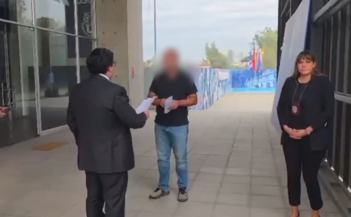 Fiscalía destapa el allanamiento en U de Chile: “Tiene que ver con la adquisición de Azul Azul”