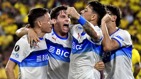 Católica define su 11 titular para duelo con Cruzeiro por Copa Libertadores.