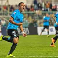 El técnico campeón en Liga de Primera que suena fuerte en Iquique