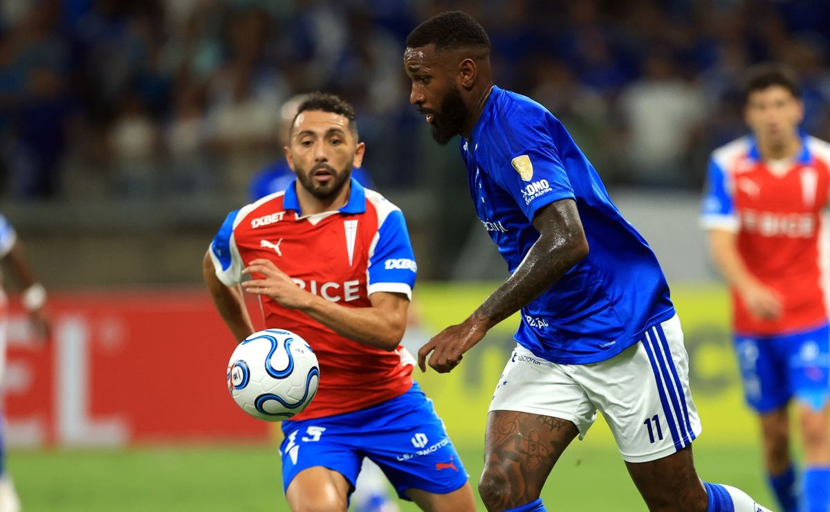 Pronósticos Universidad Católica vs Cruzeiro: los Cruzados buscan repetir el golpe ante la Raposa