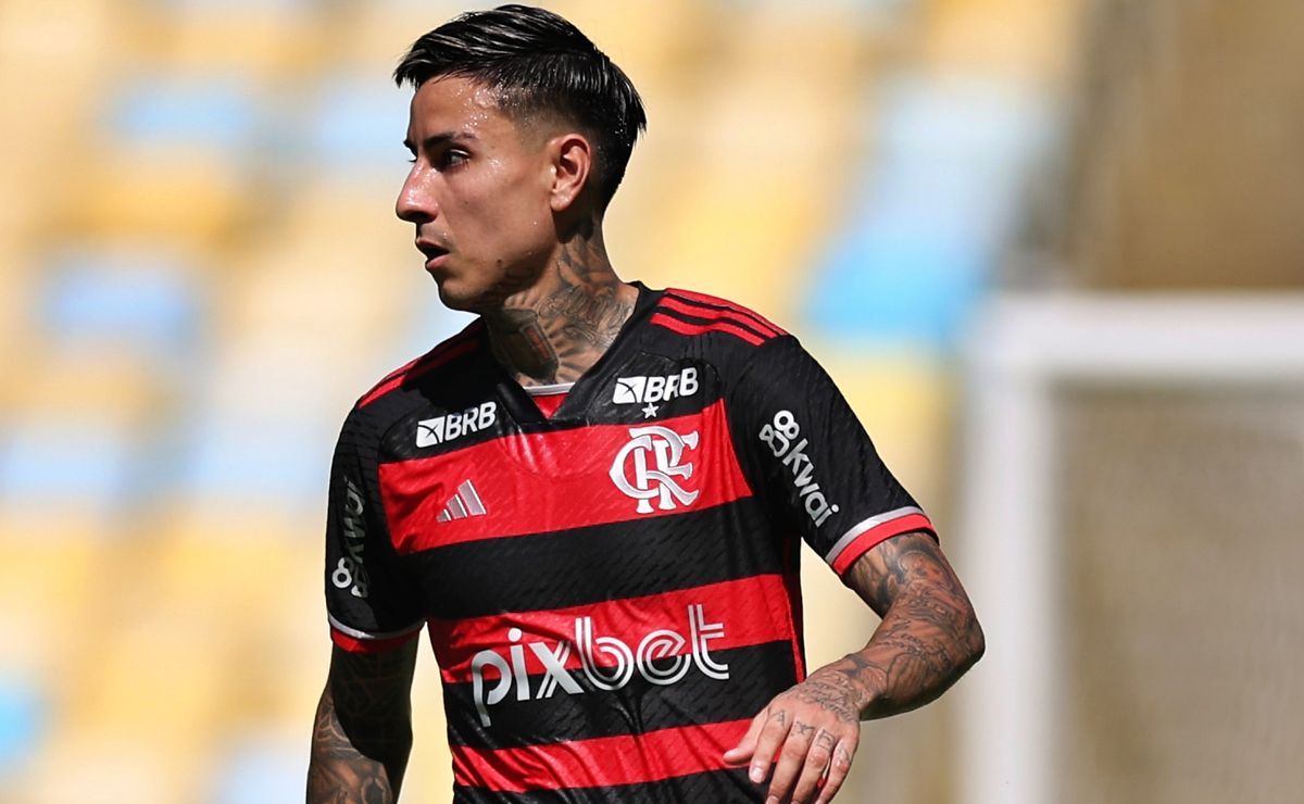 Erick Pulgar continúa con molestias en su hombro y es baja para Copa Libertadores