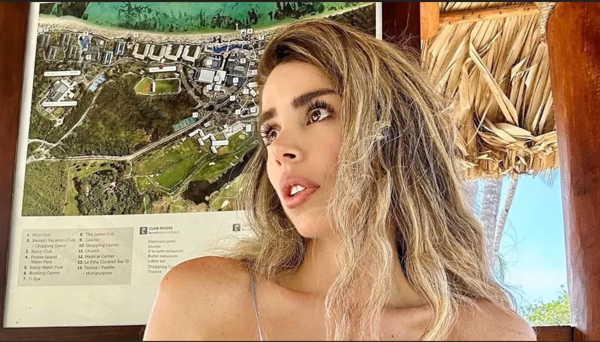 Mariana Alcalde trabaja de diseñadora de vestuario.