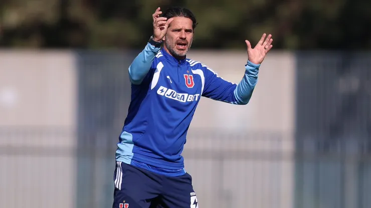 Fernando Gago piensa en el duelo ante La Calera.