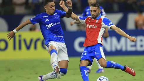 Católica se juega el liderato del grupo enfrentando a Cruzeiro en Copa Libertadores.