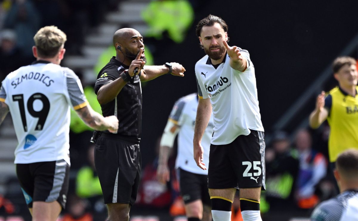 ¿Vuelve a la Premier League? El incierto futuro de Ben Brereton tras salida del Derby