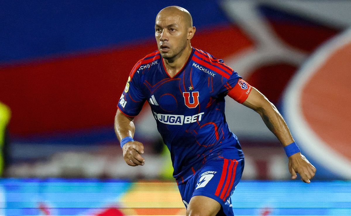 Carlos Villanueva explica la lesión que complicó a Marcelo Díaz en U de Chile: “Duele mucho”