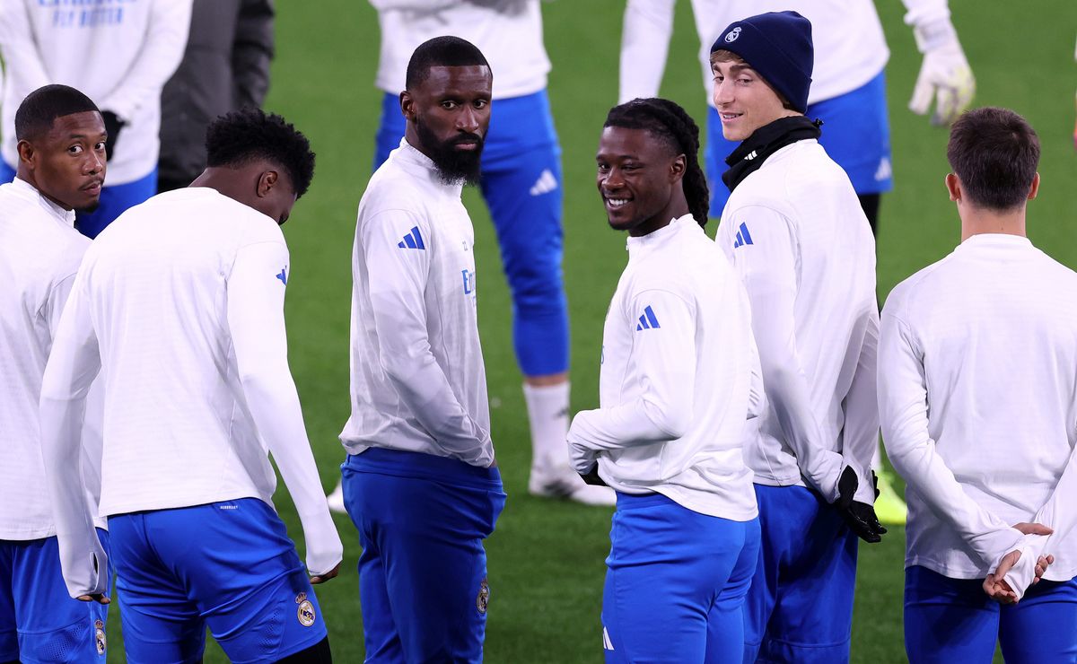 Guerra civil en el Real Madrid: agresión entre jugadores tiene la escoba en la previa del Clásico