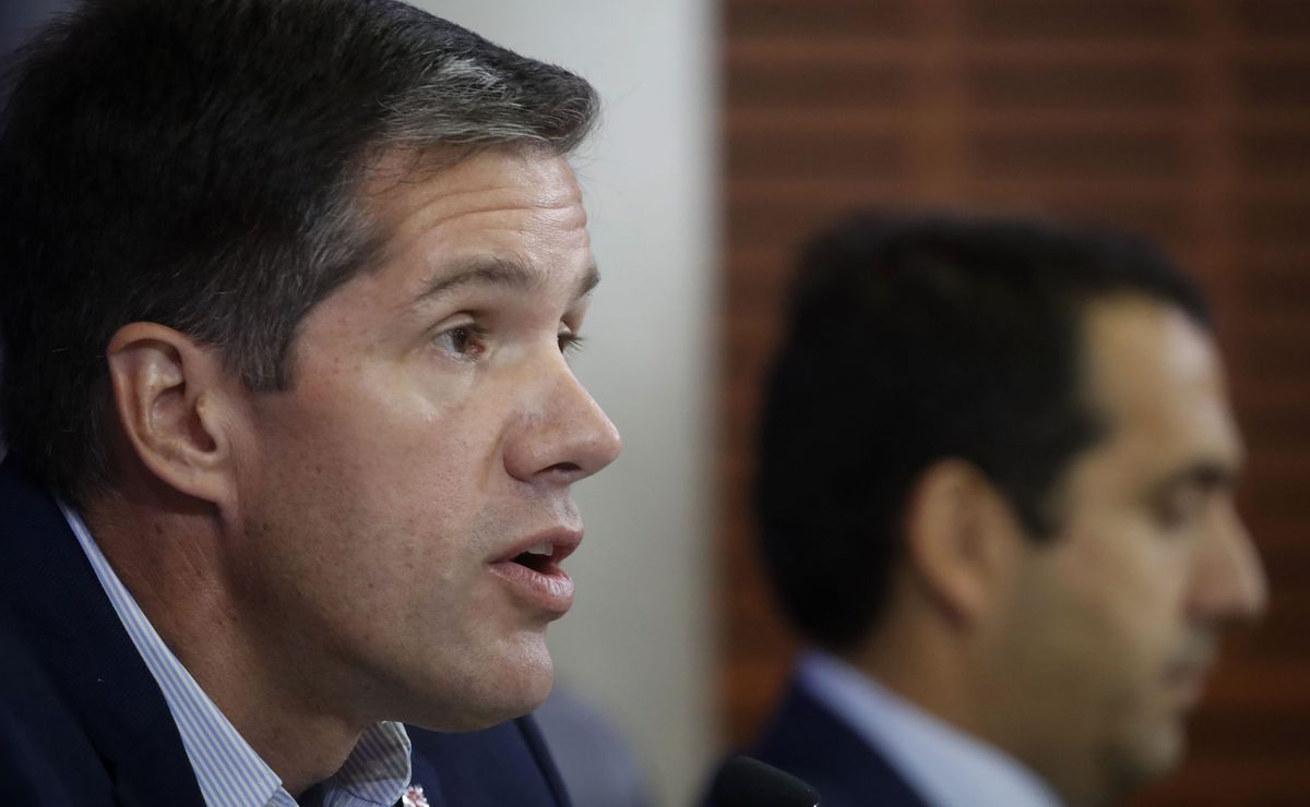 La nueva querella que golpea a Michael Clark: aparecen nuevos nombres relacionados a U de Chile