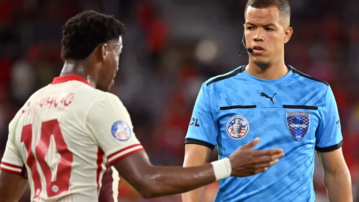 ORLANDO, FLORIDA - JUNE 29: 4th assistant referee Jhon Ospina gestures during the CONMEBOL Copa America 2024 Group A match between Canada and Chile at Inter&amp;Co Stadium on June 29, 2024 in Orlando, Florida. (Photo by Julio Aguilar/Getty Images)