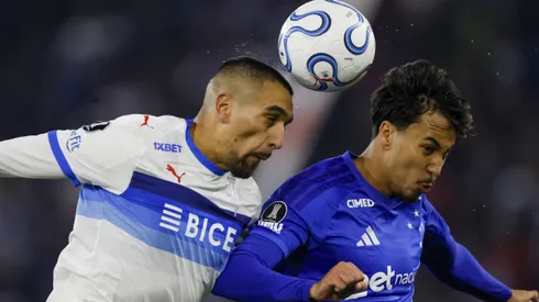 Católica y Cruzeiro comparten la cima de la tabla de Copa Libertadores.