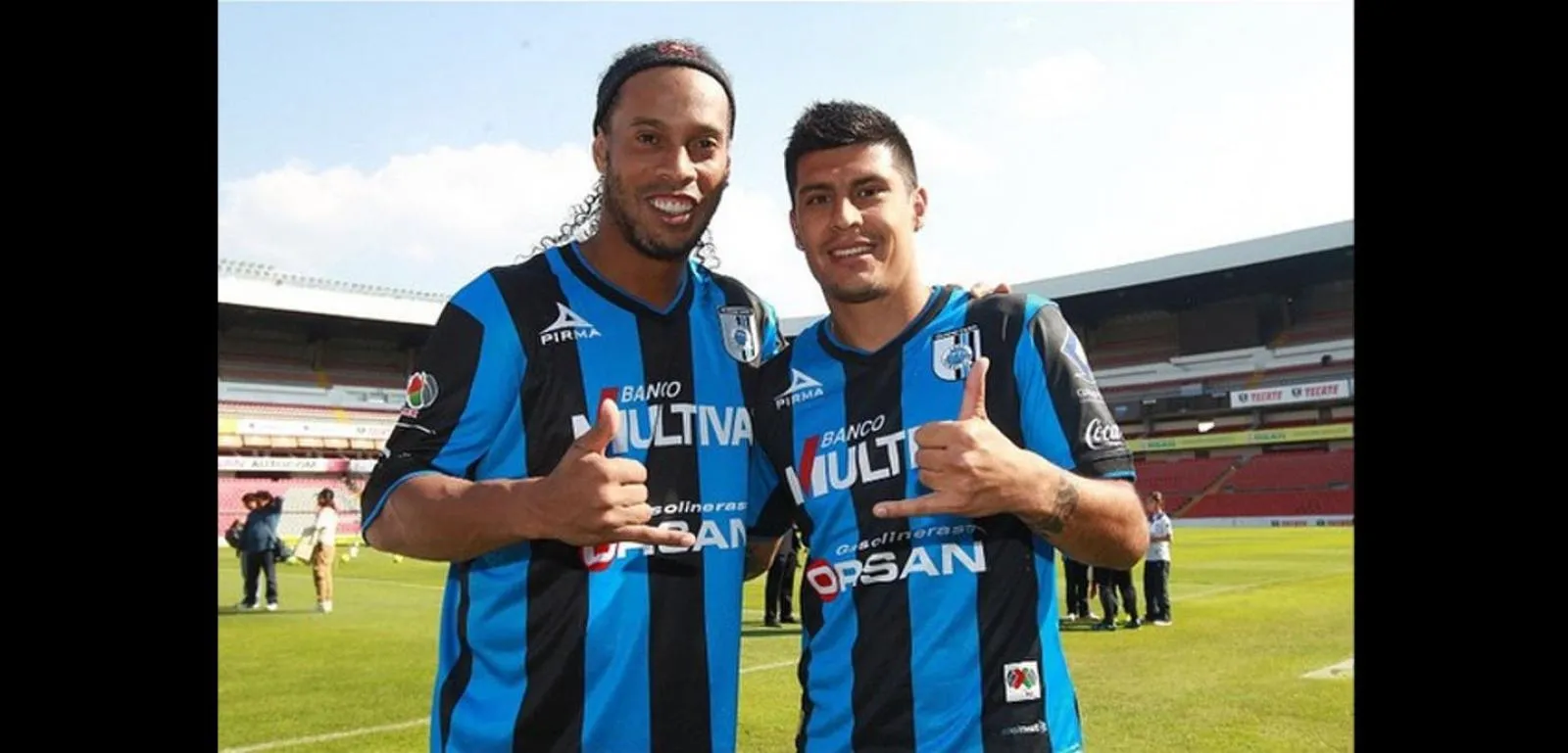 Ronaldinho y Rubio en Querétaro. Imagen: Archivo