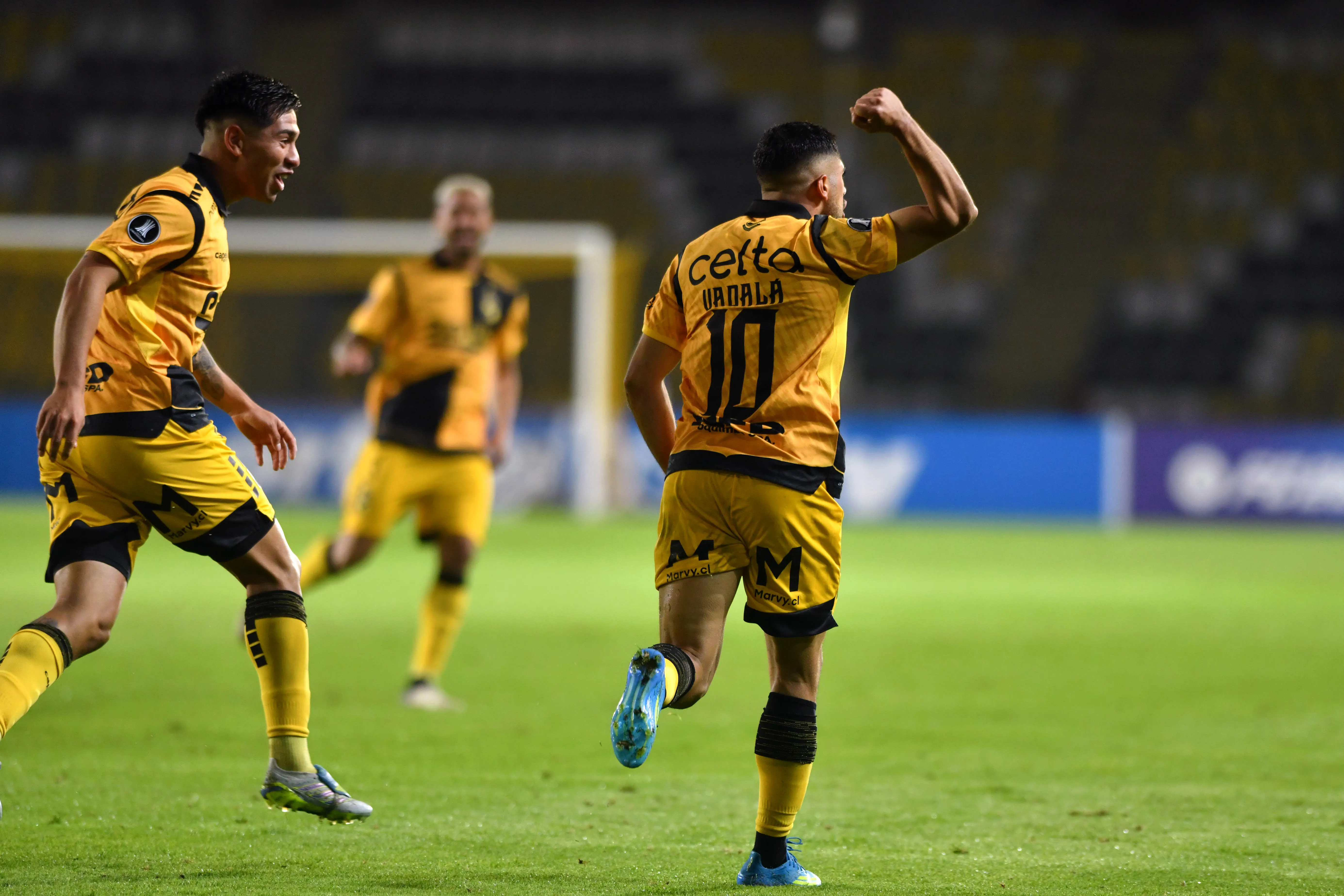 Coquimbo y un nuevo triunfo en Copa Libertadores contra Universitario.