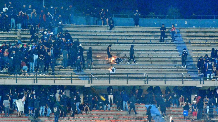 Parte de los incidentes en Medellín que obligaron a cancelar duelo con Flamengo.