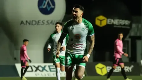 Los Delfines llegaron a la cima del torneo.