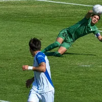 El autogol más ridículo del año devuelve al triunfo a Recoleta