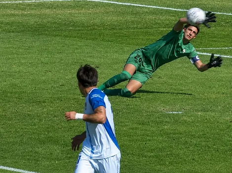 Arquero de Santa Cruz y su verdad del blooper del año en Primera B