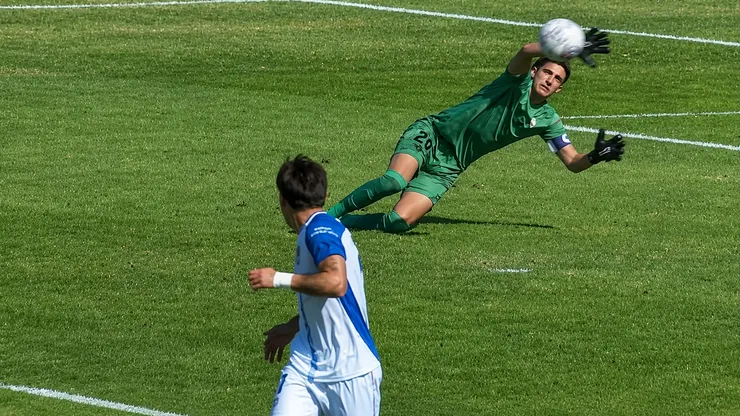 Entre el portero Dobboletta y su compatriota argentino Brian Camisasa protagonizaron un blooper que sentenció el partido.