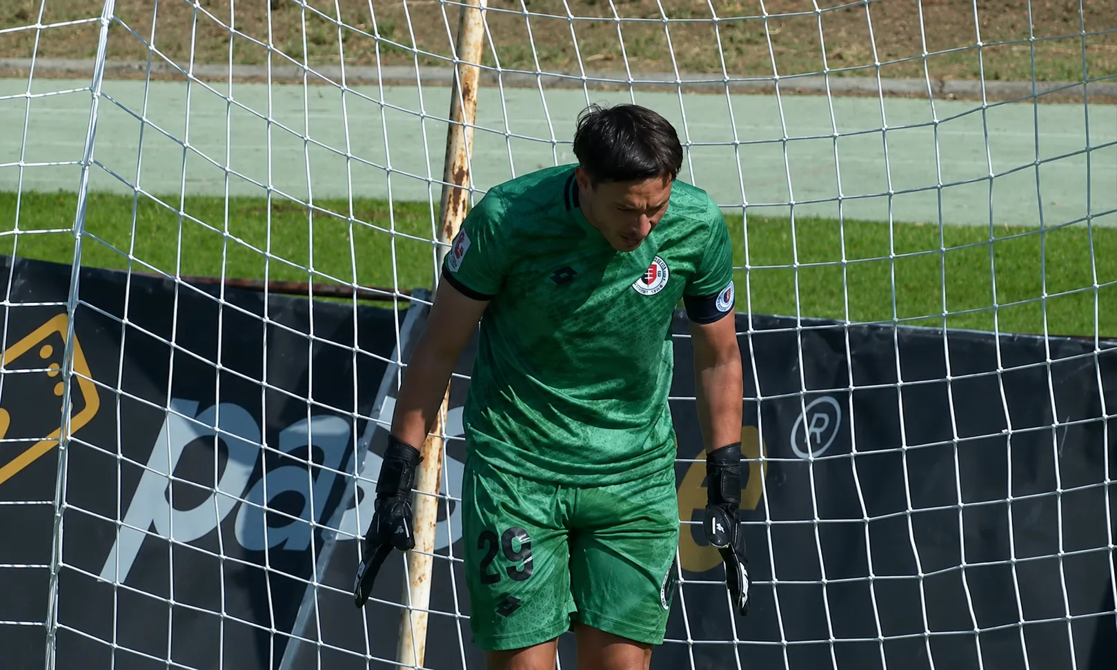 Así reaccionó Dobboletta tras su error desafortunado. (Captura TNT Sports).