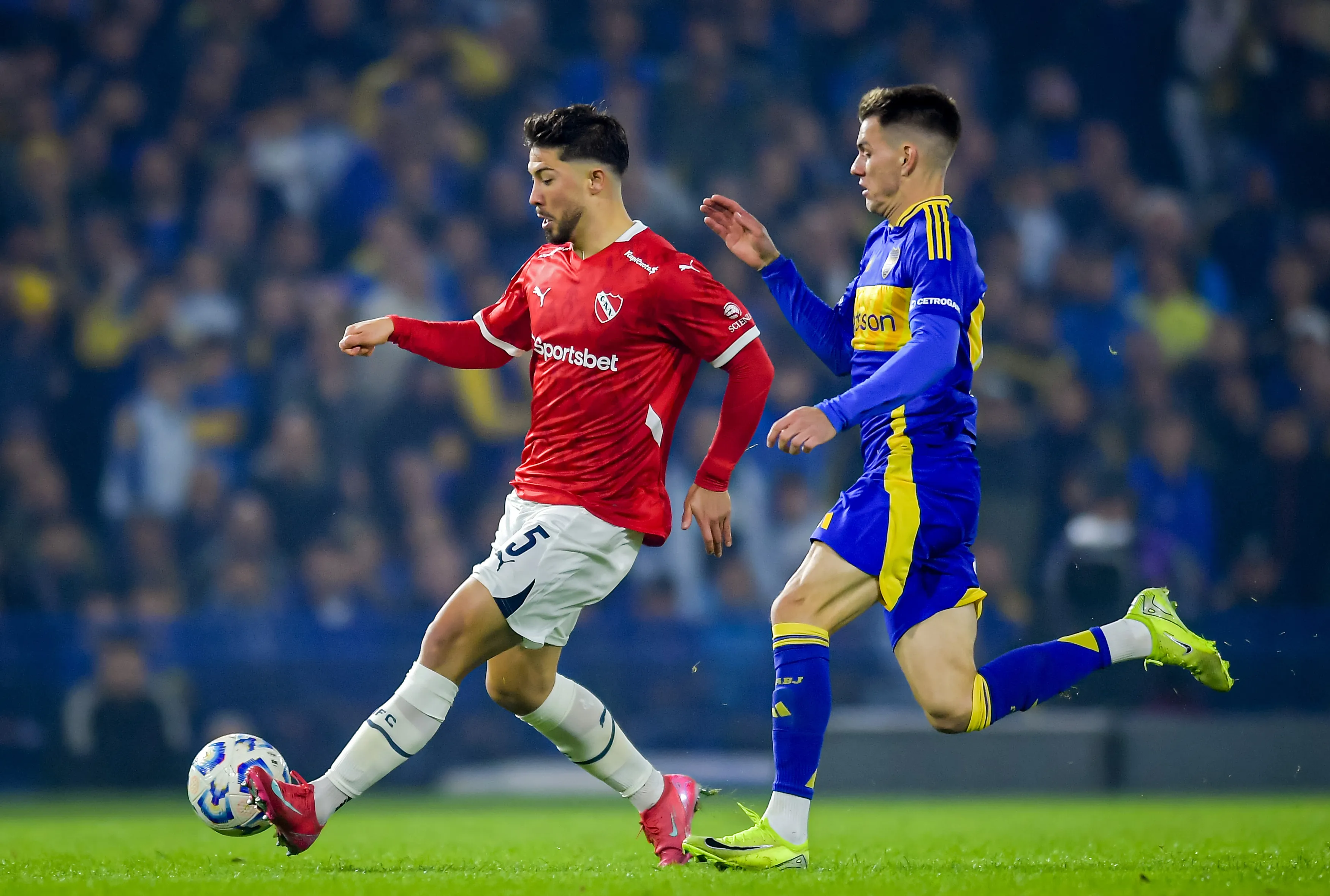 Felipe Loyola podría pegar la vuelta a Argentina para vestir la camiseta de Boca Juniors. (Foto: Marcelo Endelli/Getty Images)