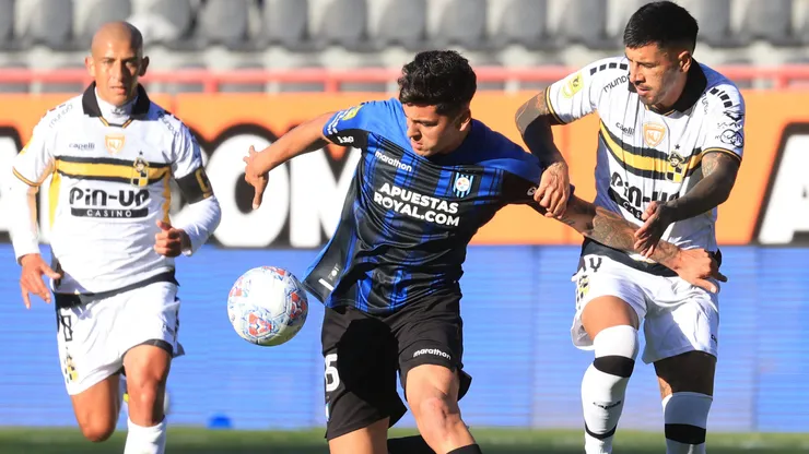 Coquimbo Unido y Huachipato se miden este domingo por la Copa de la Liga.