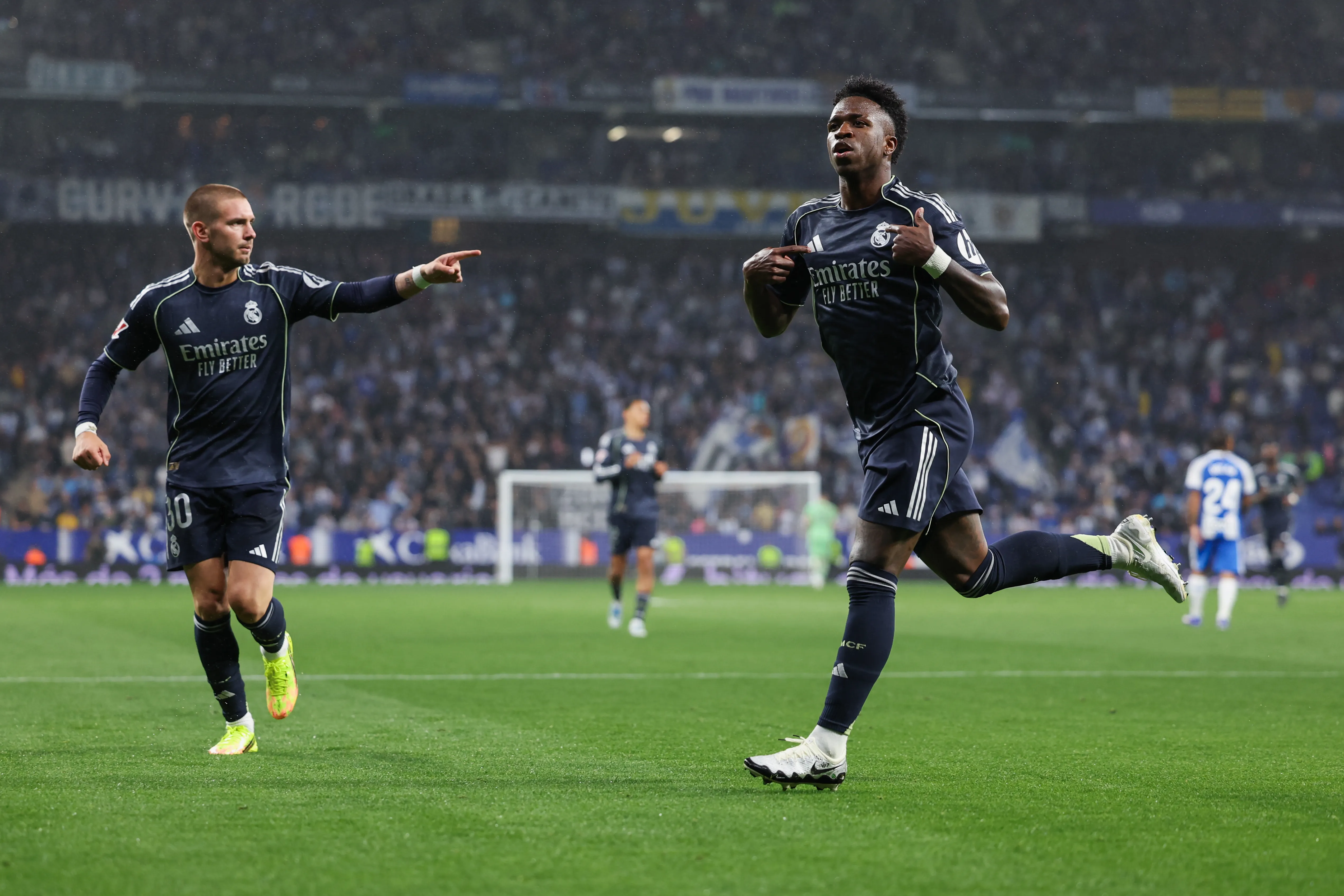 Vinícius Júnior es una de las figuras del Madrid. (Photo by Judit Cartiel/Getty Images)