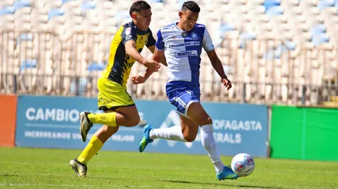 Antofagasta goleó a San Luis y acecha el liderato en Primera B.