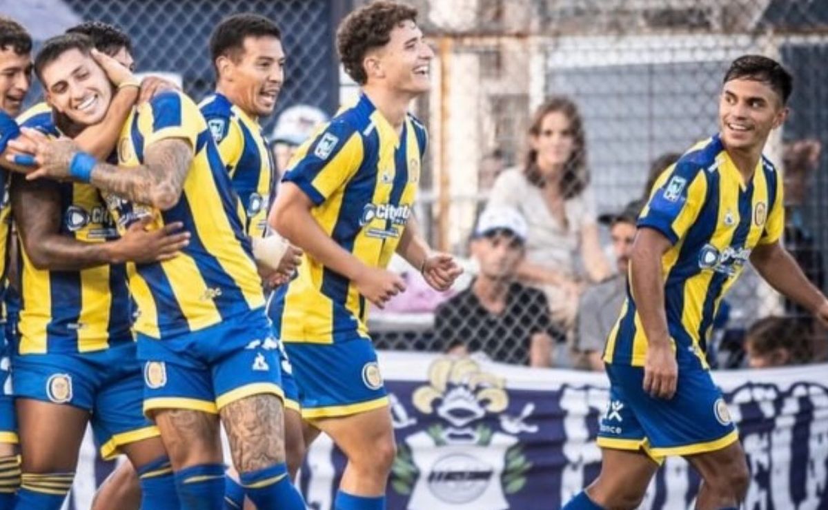 Vicente Pizarro y Rosario Central firmes rumbo al título: eliminan a “chilenos” de Independiente