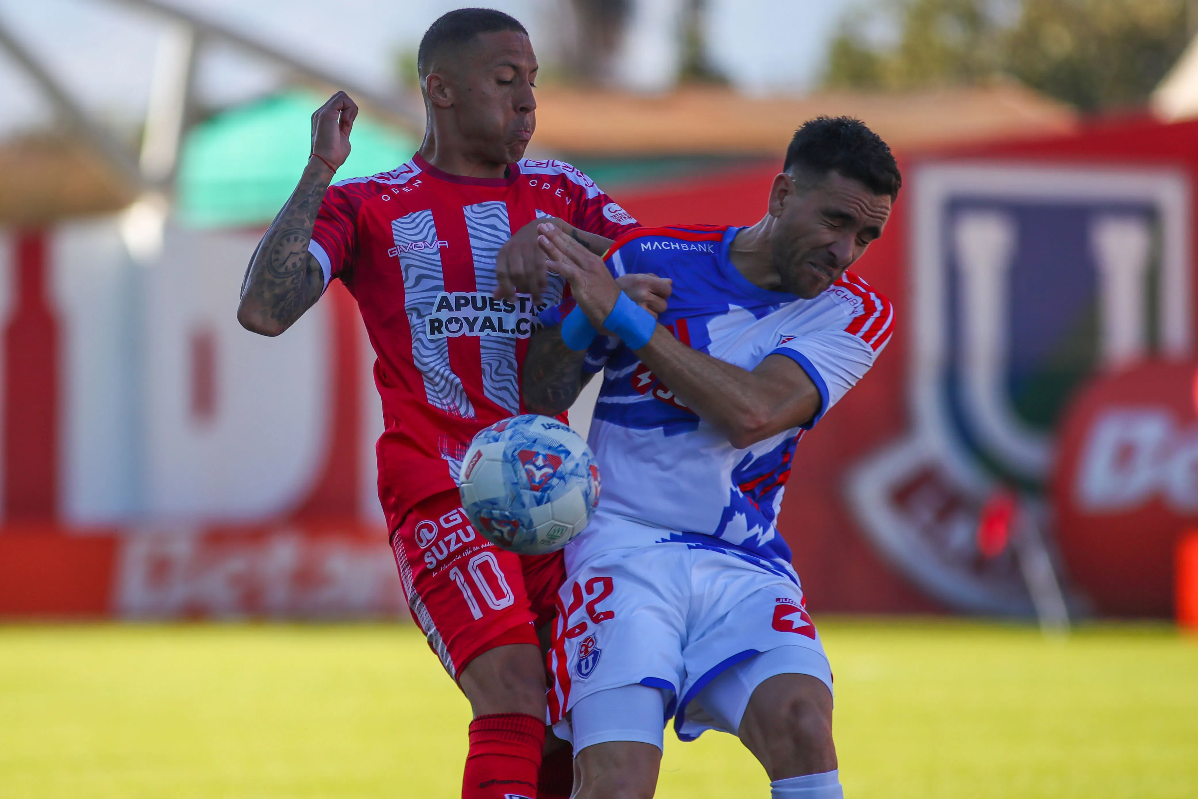 La U la tiene difícil para ser primera en el grupo. /Photosport