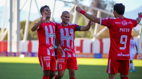 Carlo Villanueva anotó el gol de Unión La Calera.