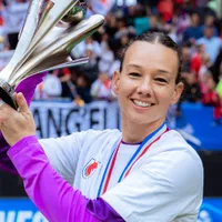 Otra copa más para Tiane y sigue dominando Francia con Lyon