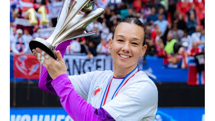 Tiane sigue agrandando si trayectoria en Francia.