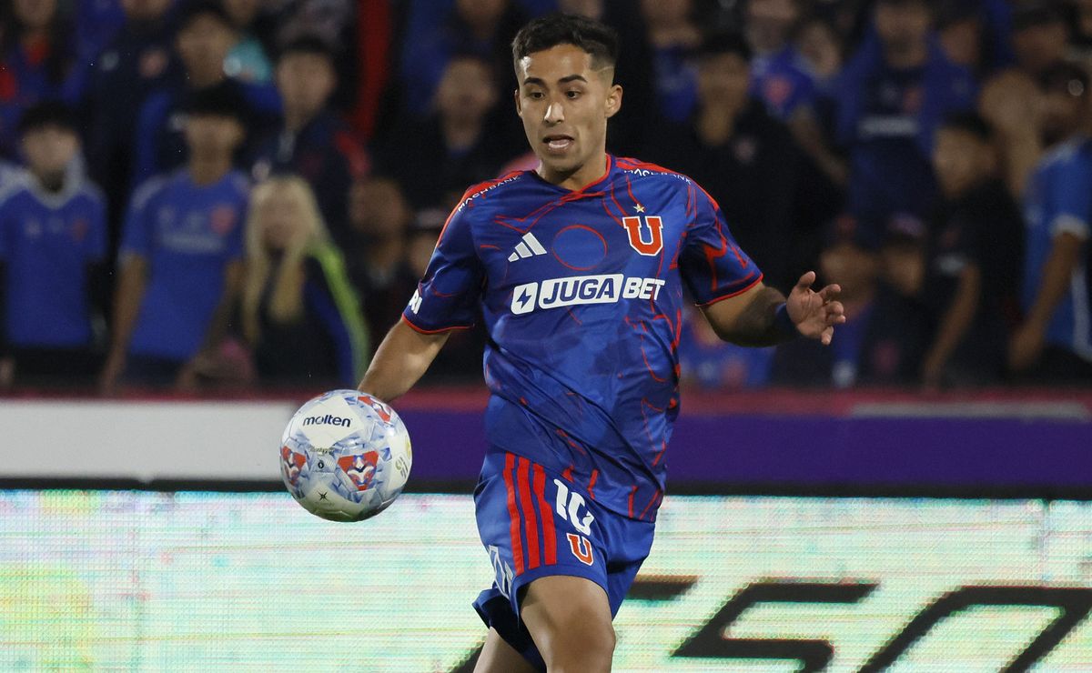 Lucas Assadi renueva en la U: acuerdo para extender el vínculo y baja en su cláusula de salida