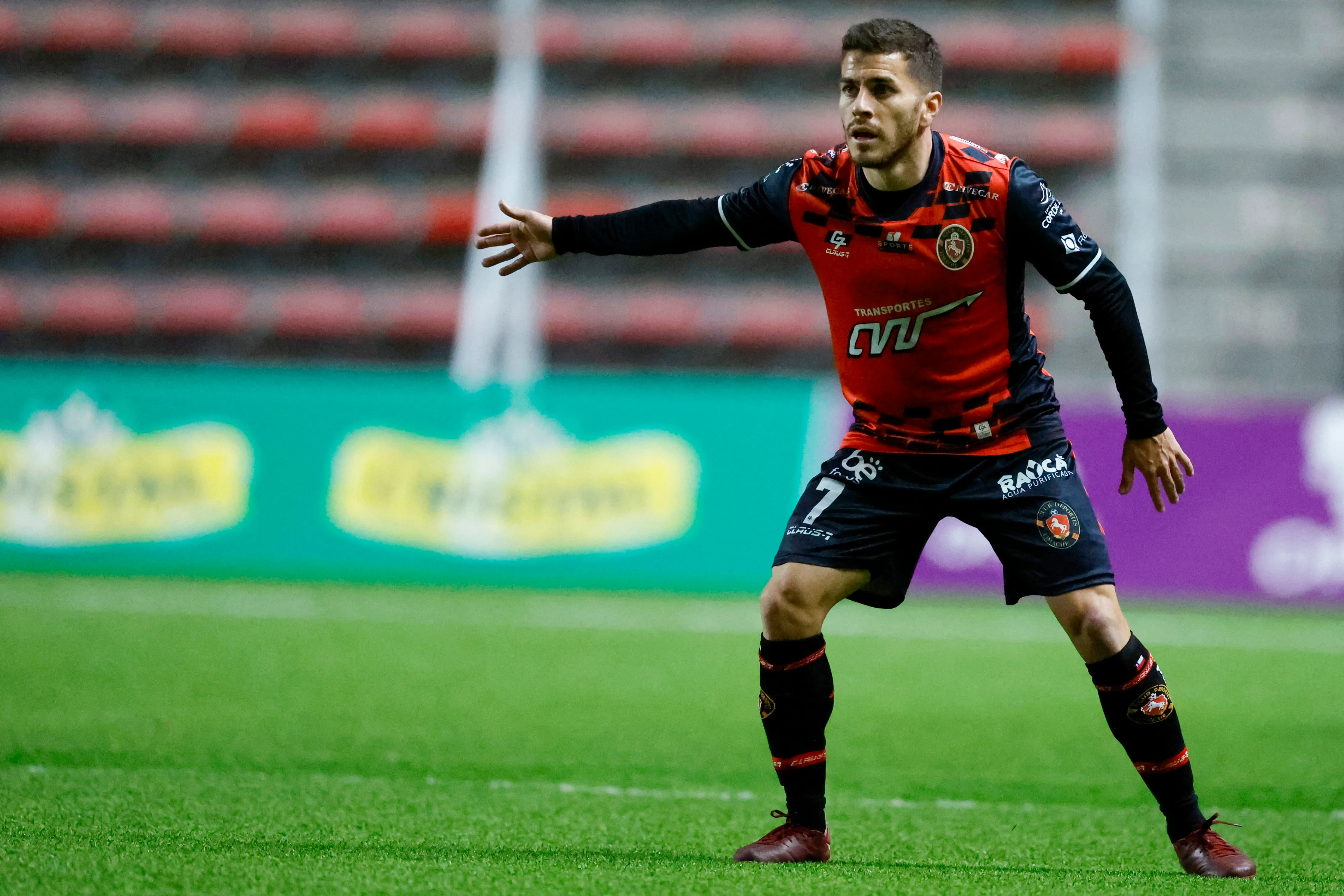 Facundo Juárez está en carpeta de Curicó Unido/Photosport