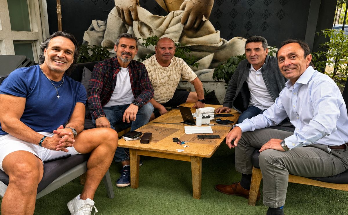 Casi se dedica al boxeo, fue campeón de la Libertadores, perdió su camiseta y quiere dirigir: “Puedo ser DT de Colo Colo”