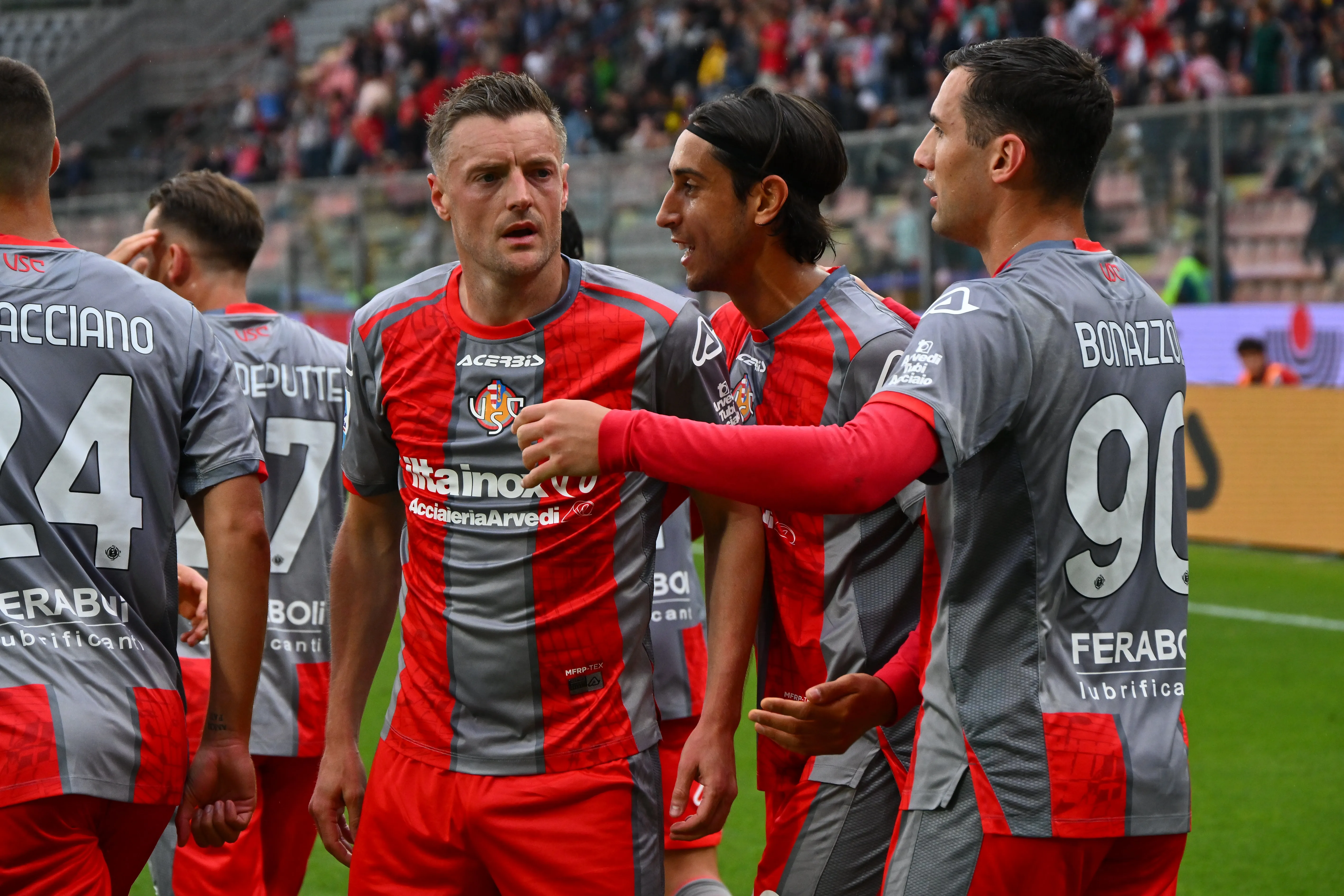 El jugador actualmente juega en el Cremonese de Italia/Getty Images)