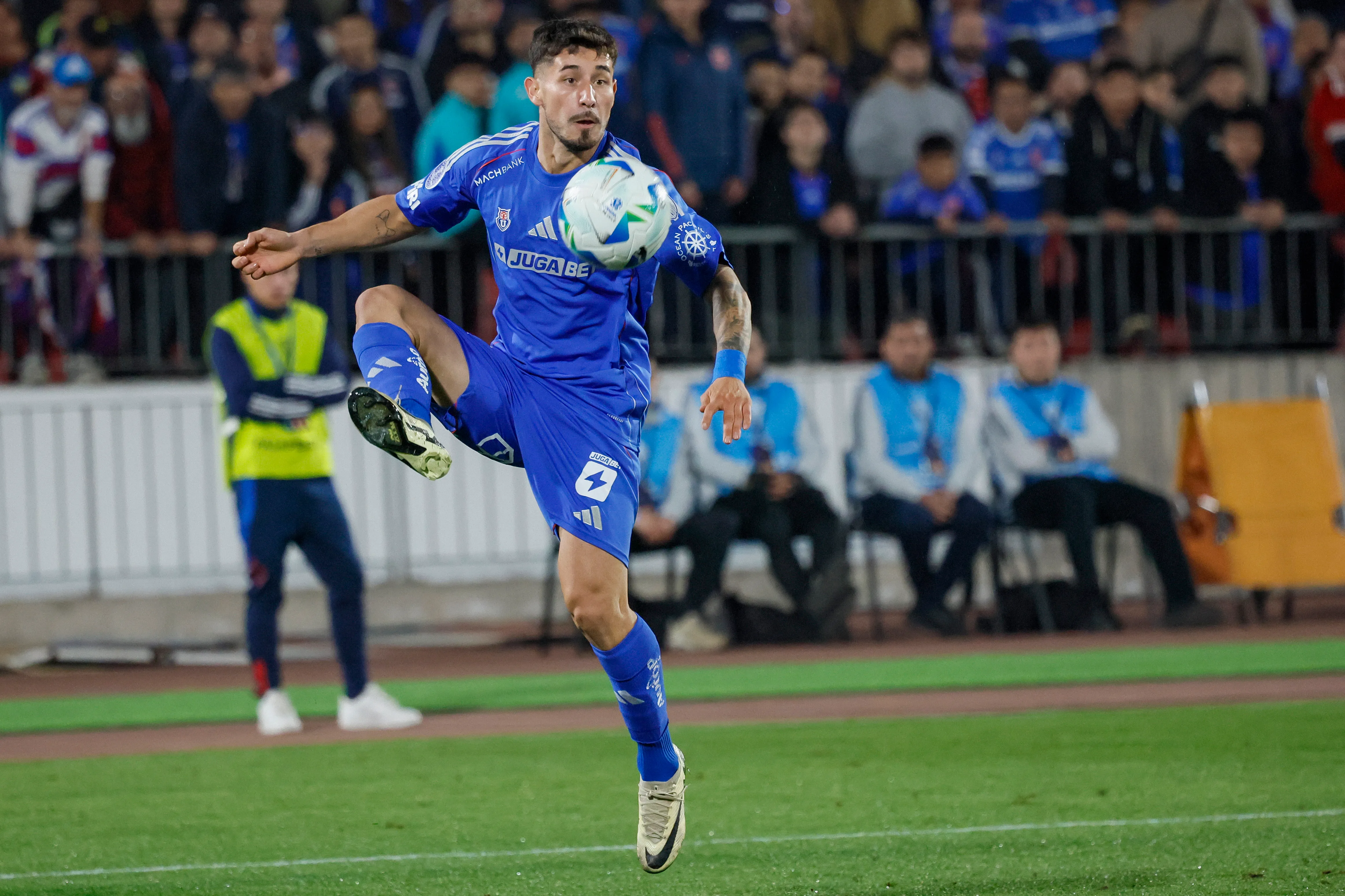 Nico Fernández no logra encontrar su mejor versión en la U. Imagen: Photosport