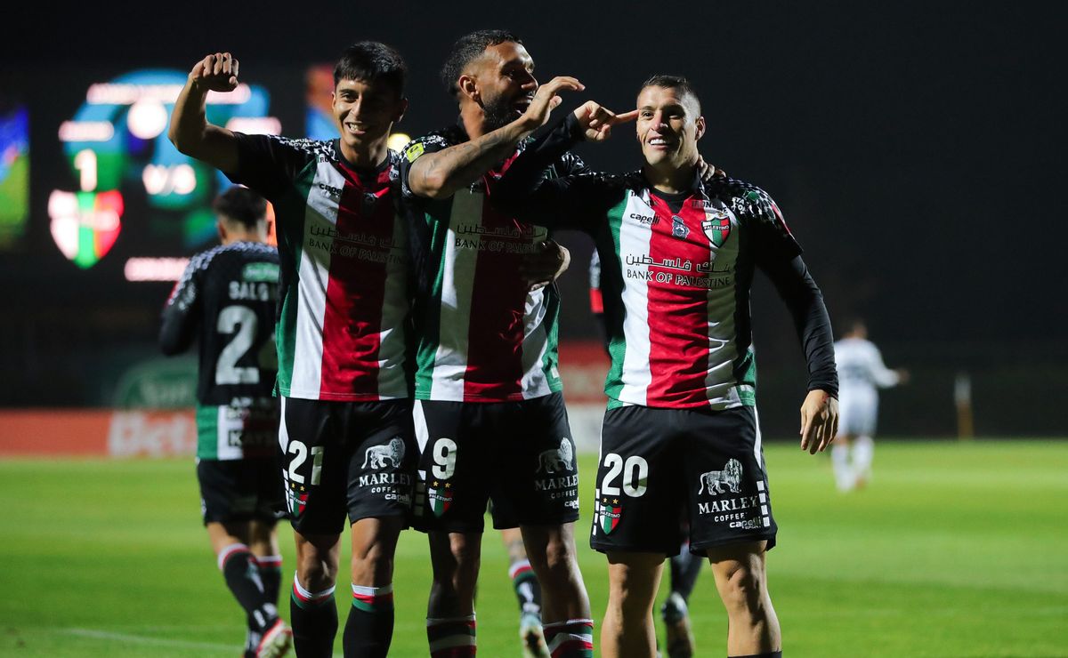 La emotiva declaración de Gonzalo Tapia tras triunfo de Palestino: “Se lo dedico a mi abuelito que casi lo pierdo”