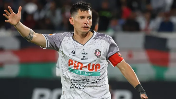 Poncho Parot tendrá un duelo muy especial ante los Cruzados.