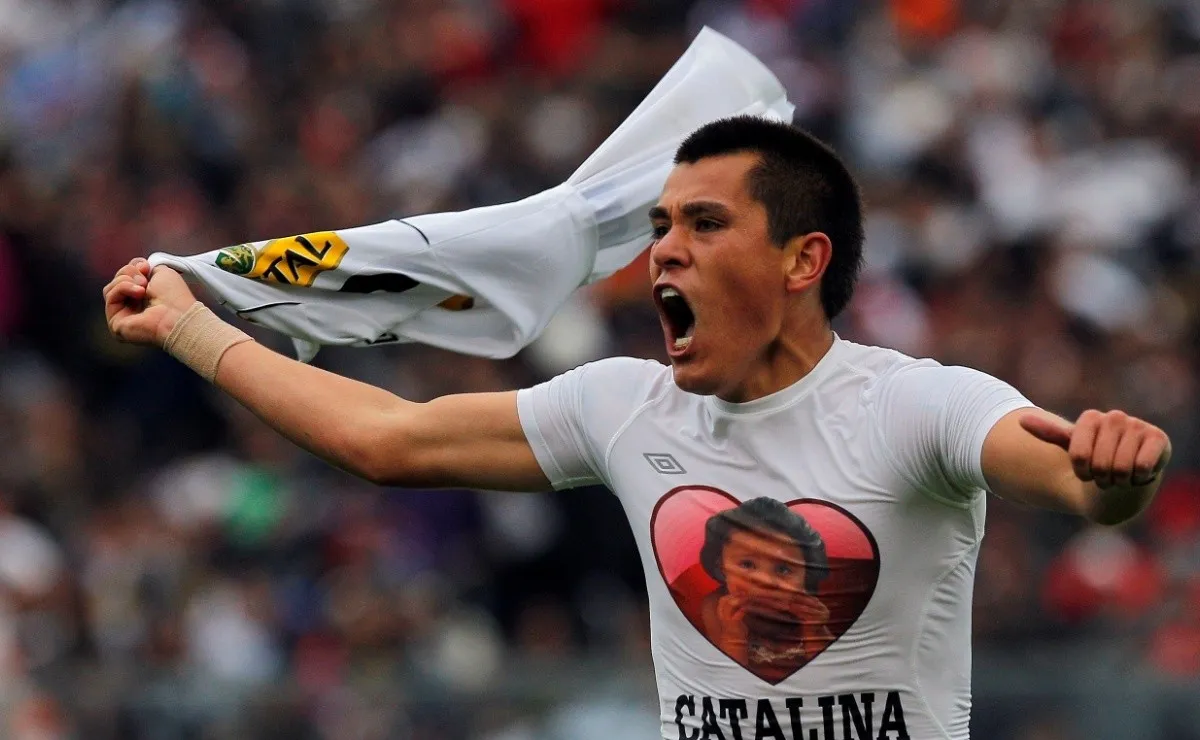 El recordado festejo de Muñoz a Catlatina en el clásico de Colo Colo contra la U.