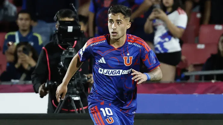 Assadi renovó contrato con la U, el club de sus amores.