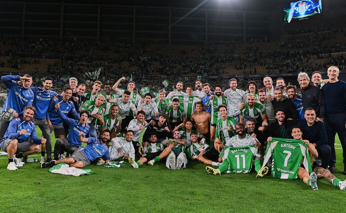 Betis y Pellegrini a Champions League: el épico festejo con el himno a coro en las tribunas