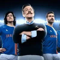Actor de Ted Lasso deja la ficción y firma como futbolista profesional