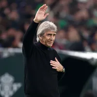 Pellegrini ovacionado en Betis tras clasificar a la Champions