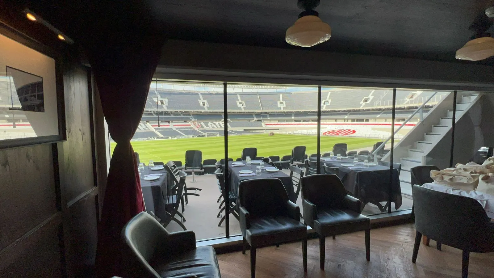 La vista que podrán disfrutar los afortunados cuando coman en la cancha del Monumental.