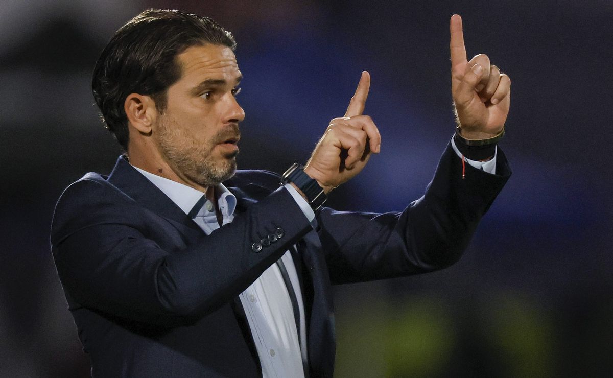 La gran noticia que recibió Fernando Gago en la U: recupera a Hormazábal para visitar a Cobresal
